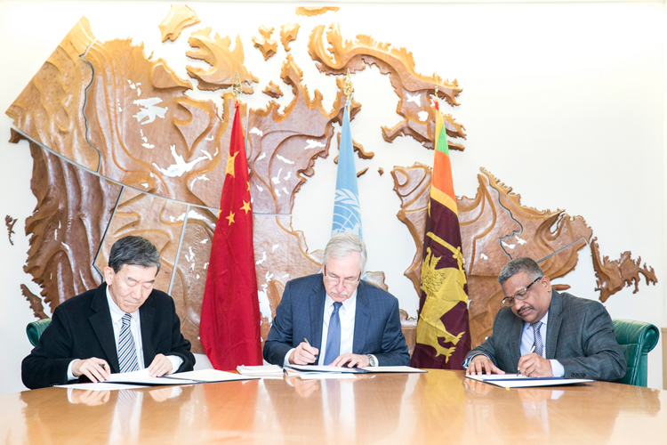 Signing-ceremony-of-the-FAO-China-South-South-Cooperation-Tripartite-Agreement-1